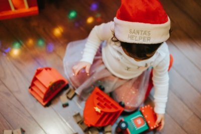Etikus karácsonyi reklámajándékokkal elhalmozni üzletfelei, kollégái gyermekeit?