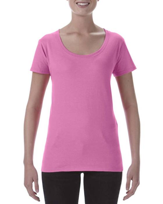 SOFTSTYLE® NŐI DEEP SCOOP PÓLÓ - Azalea<br><small>EA-GIL64550AZ-XL</small>