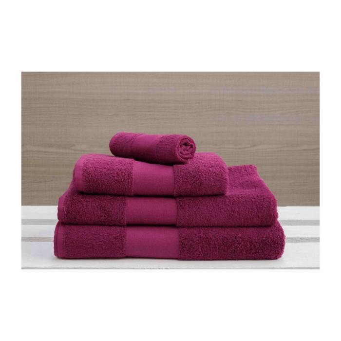 OLIMA CLASSIC TOWEL - Berry<br><small>EA-OL450BRY-100X150</small>