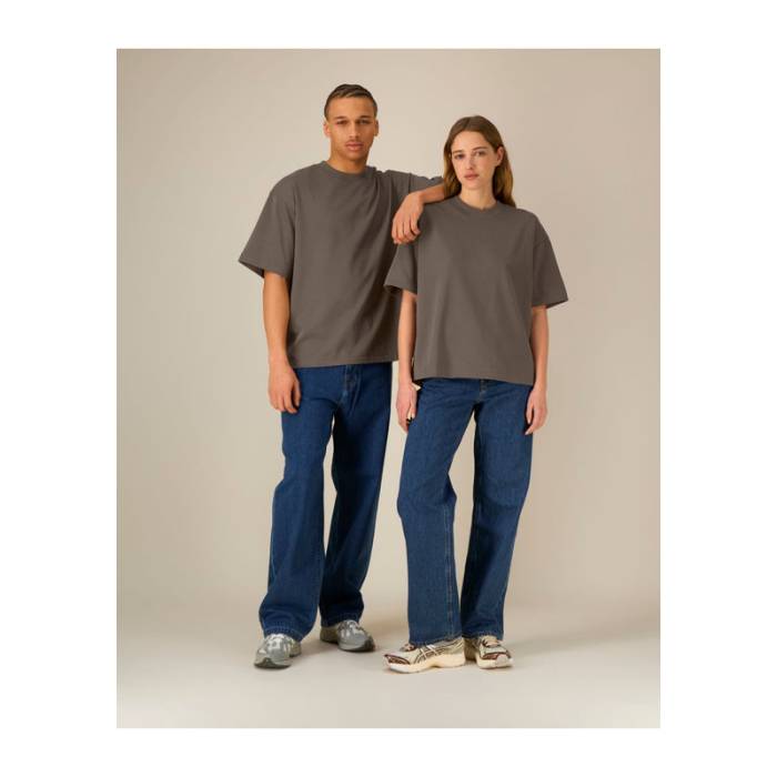 Ikonikus, közepesen vastag uniszex lezser póló - Mocha<br><small>EA-STTU078C1353X</small>