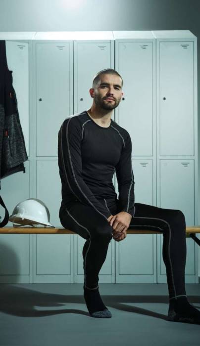 PRO LONG SLEEVE BASE LAYER TOP