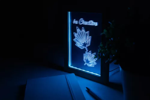 Woodiframe LED-es trófea