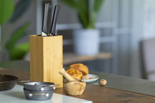 Santoku bambusz késtartó