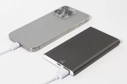 RaluFour power bank