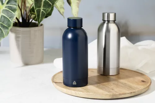 Pumono újrahasznosított rozsdamentes acél kulacs