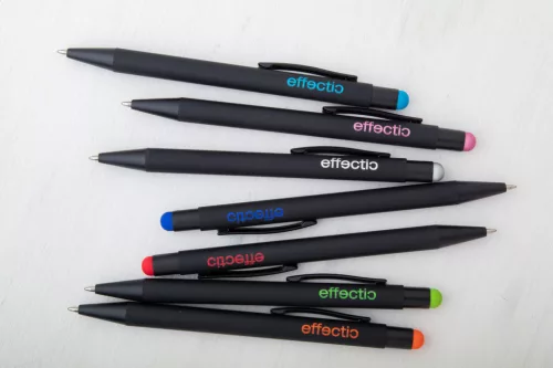 Pearly golyóstoll