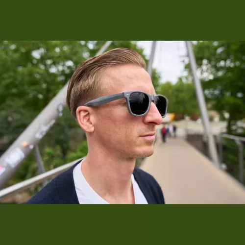 Illinois RPET napszemüveg (Sötétszürke)