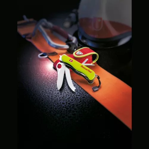 Victorinox Rescue Tool One Hand
