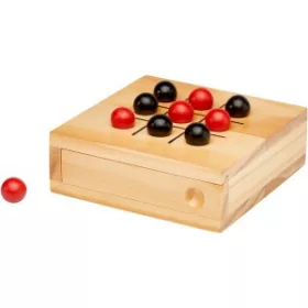 Strobus fa tic-tac-toe játék
