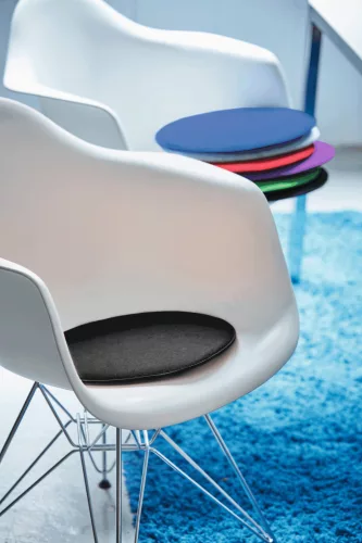 SIT DOWN - filc ülőpárna (fekete)