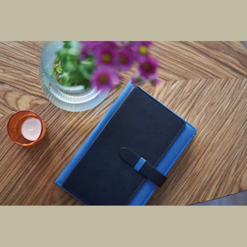 A5 jegyzetfüzet kártyatartóval (Kék)