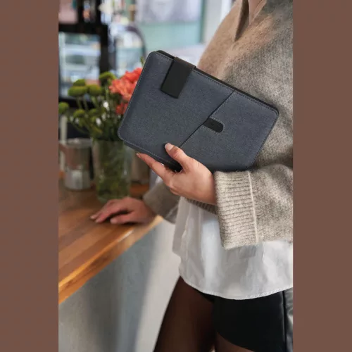 4000 mAh powerbank és A5 mappa