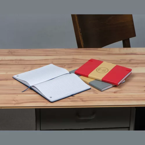 A5 újrahasznosított RPU jegyzetfüzet (Sötétkék)