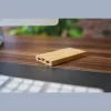 8000 mAh bambusz powerbank