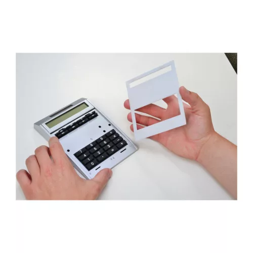 Egyediesíthetó számológép