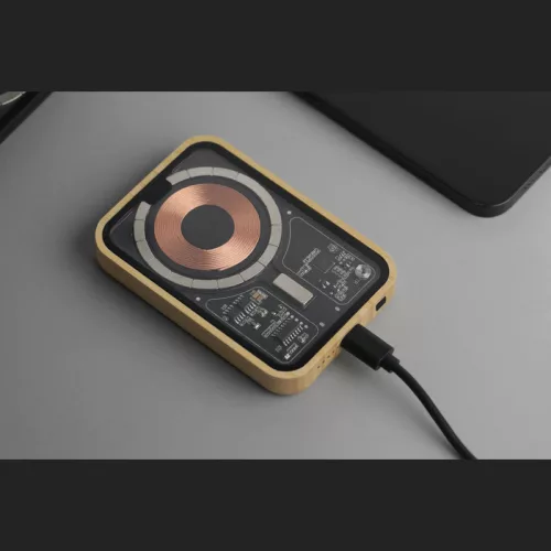 5000 mAh vezeték nélküli töltő és powerbank 
