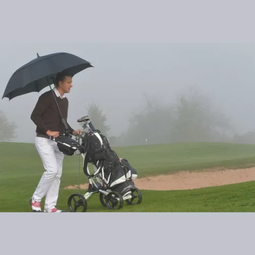 Golf esernyő szélterelővel