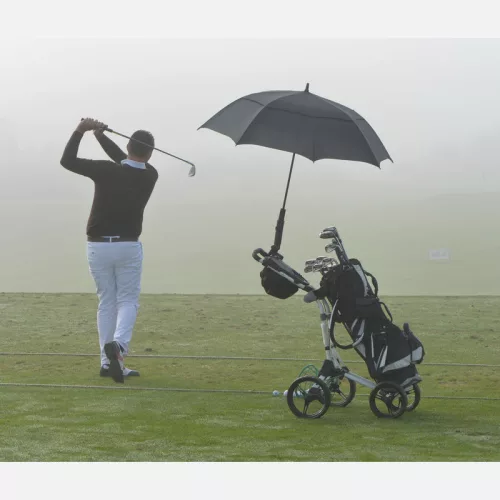 Golf esernyő szélterelővel