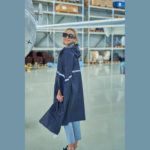 Övtáskává hatjtható esőponcsó