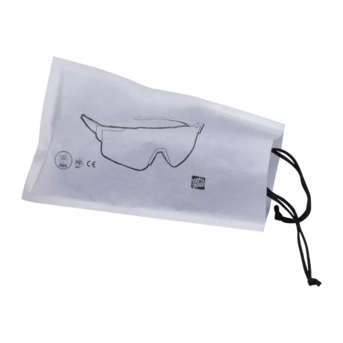 Színesen tükröződő napszemüveg