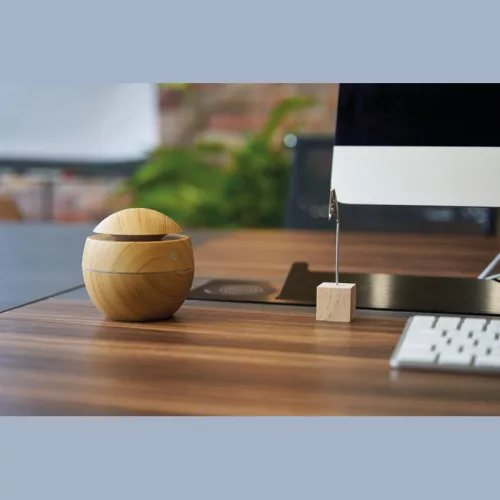 Aromaterápiás párásító LED fénnyel, 130 ml