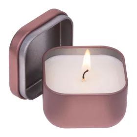 Gyertya fém dobozban