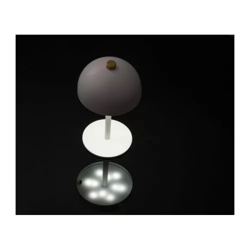 Asztali lámpa rozsdamentes acélból