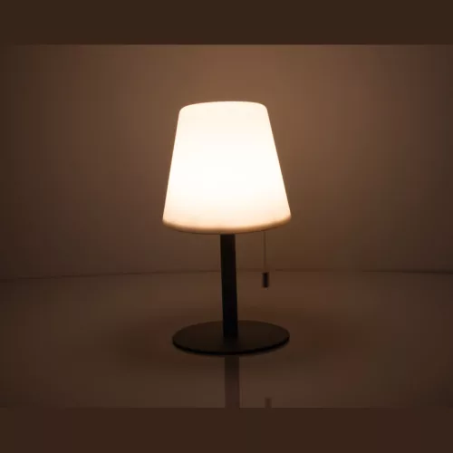 Színváltós kültéri lámpa