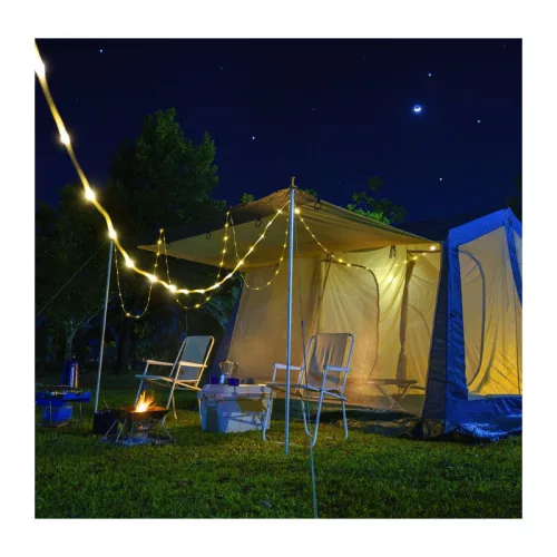 Felakasztható kempinglámpa