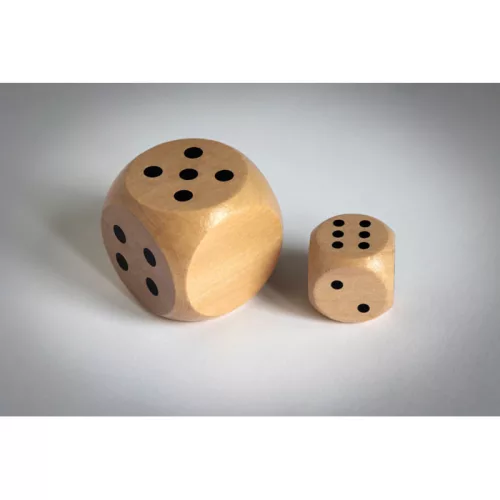 Schima fa dobókocka 3 cm